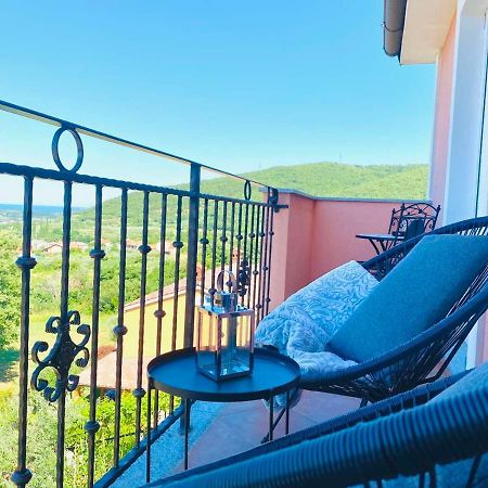 Apartma Mija-Dekani Exterior foto